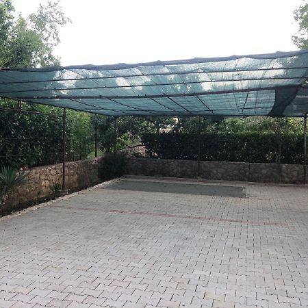 Apartments Nebo 万塔西西 外观 照片